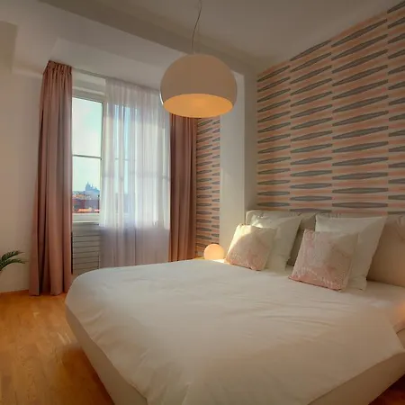 Apartmán Rybna 9 *