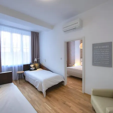 Apartmán Rybna 9 *