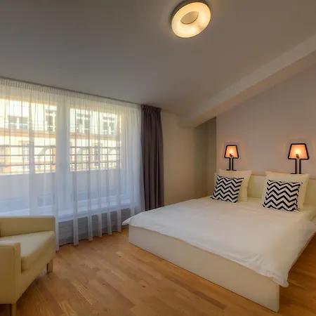 Apartmán Rybna 9 *